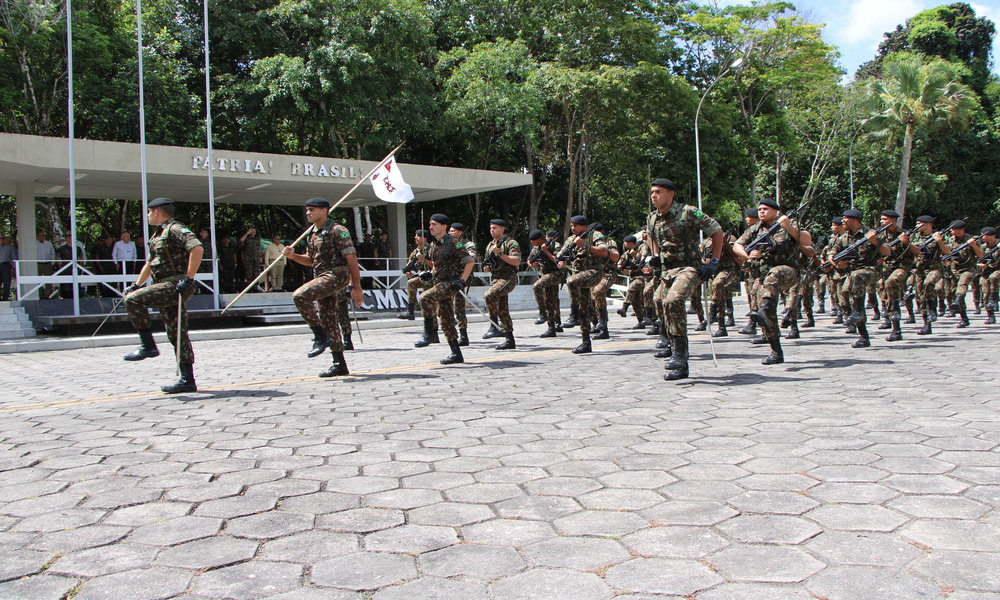 Comando Militar do Leste diz que convocação de reservistas #éboato